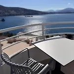 Airstay Seaview Hotel *