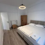 Airstay Seaview Hotel