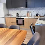 Airstay Seaview Hotel