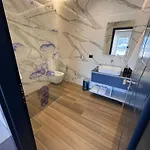 Hotel Airstay Seaview
