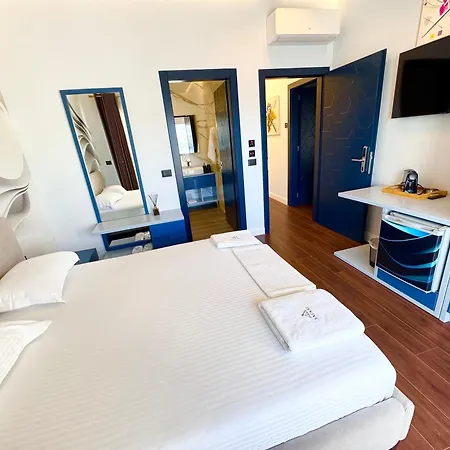 Hotel Airstay Seaview