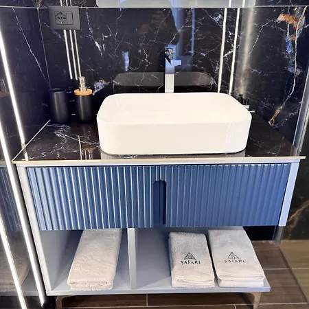 Airstay Seaview Sarandë