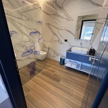 מלון Airstay Seaview